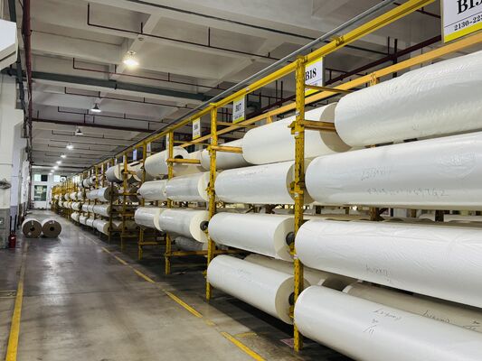 ПЕТ термоламинирующая пленка с температурной стойкостью до 130 °C 3 дюйма или бумажное ядро на заказ и длиной 0-6000 метров