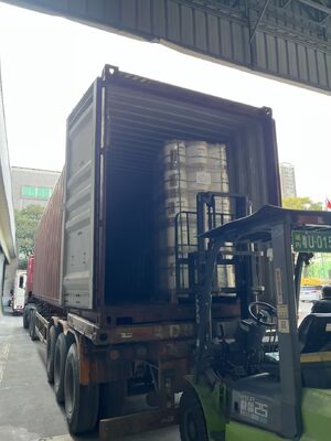 Металлизированная пленка ПЭТ с термостойкостью до 110 °C, гладкой отражающей поверхностью и химической устойчивостью к упаковке и ламинированию